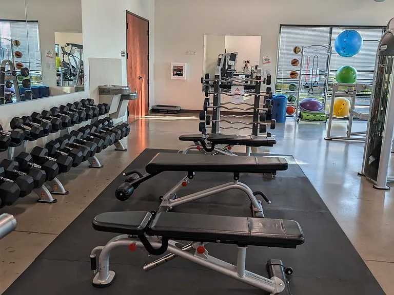 2833 W Santa Cruz Ave — Photo 18