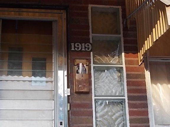 5th image of 1919 S 61st Ave