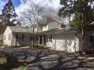 254 Nayatt Rd, Barrington, RI 02806