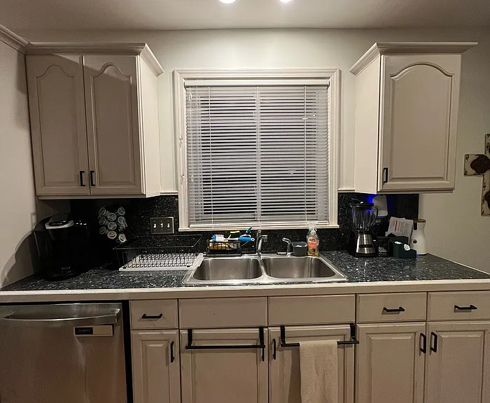 5921 Houghten Dr — Photo 8
