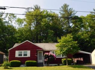 3526 Columbia Dr, Endicott, NY 13760