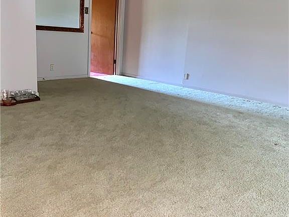 4th image of 1320 Loma Alta Pl