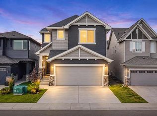 1321 E Bayview Point SW, Airdrie, AB T4B 5K1