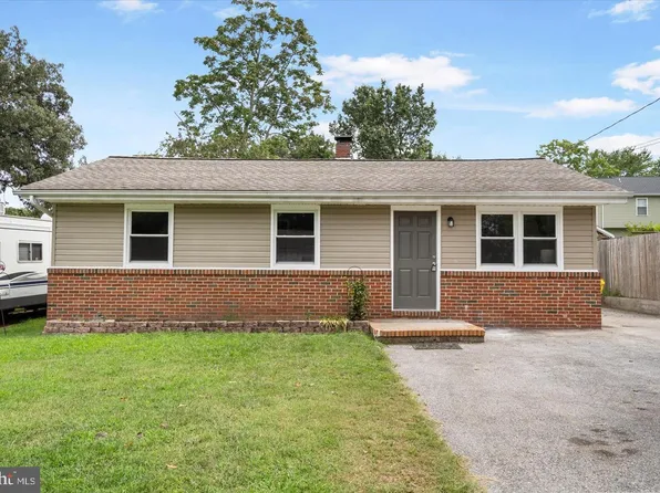 118 McGuirk Dr, Glen Burnie, MD 21060