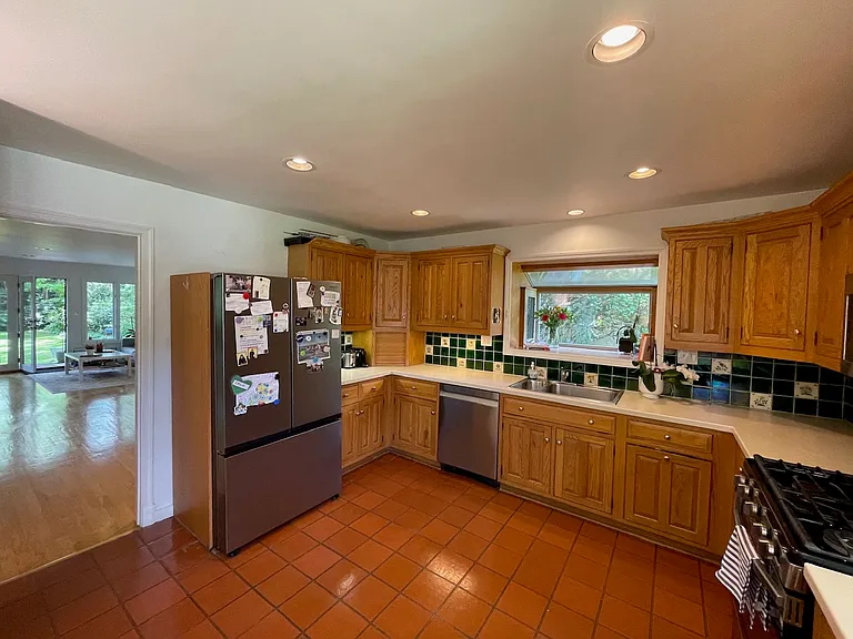 5677 Bent Branch Rd — Photo 10