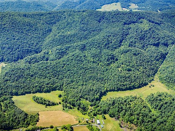 68th image of 131 Gibson Hollow Rd