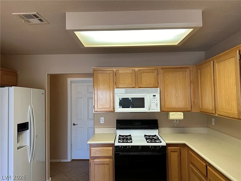 6404 Sierra Diablo Ave — Photo 9