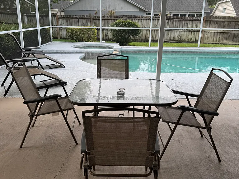 8926 Eastman Dr — Photo 2