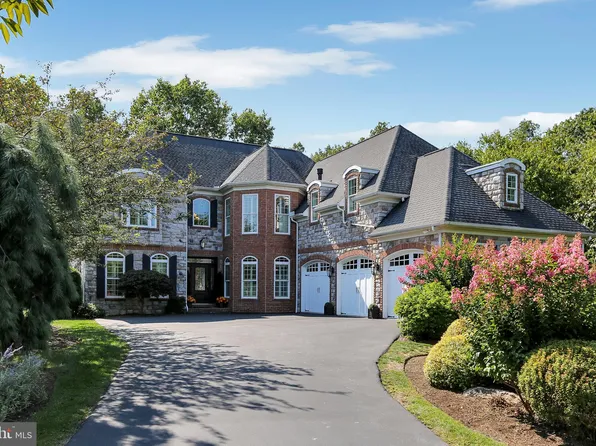 1775 Eliza Way, Mechanicsburg, PA 17050
