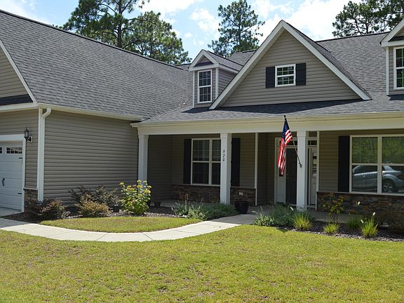 2nd image of 920 Central Dr