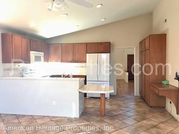 4th image of 12969 Gambusa Way