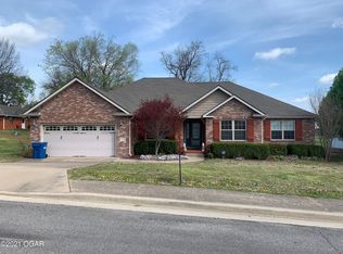 2107 E 33rd St, Joplin, MO 64804