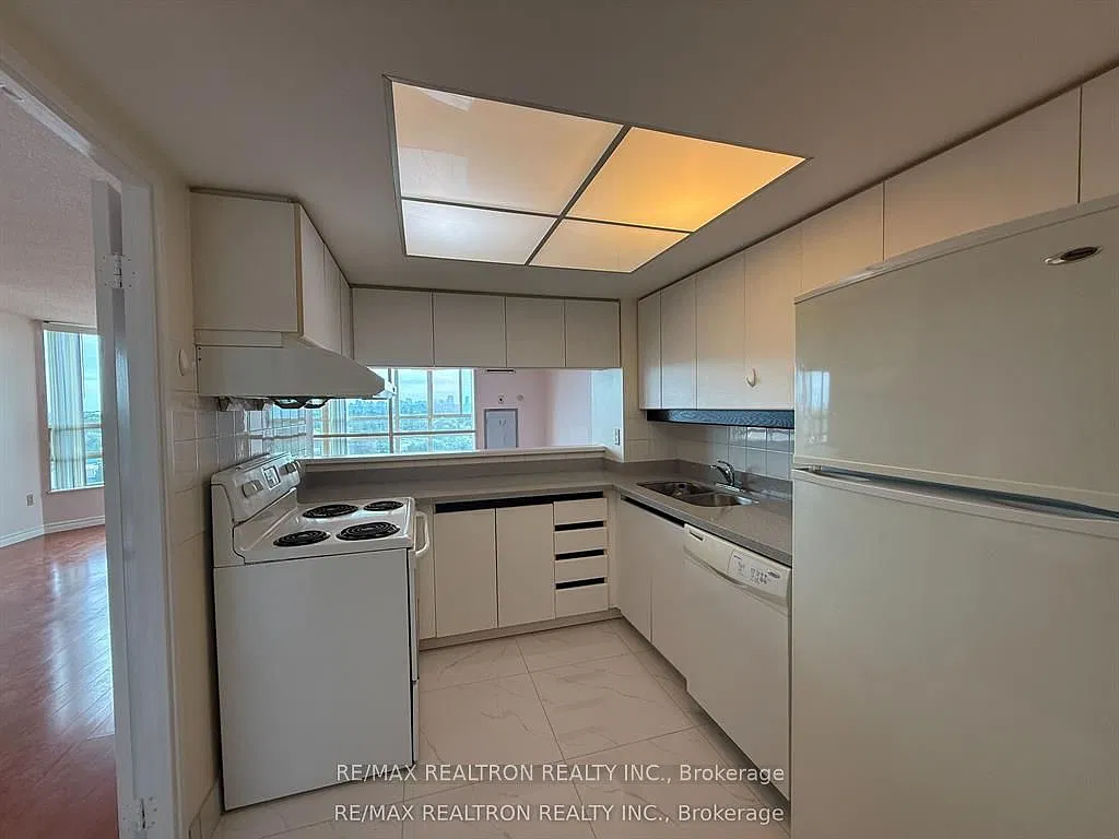3 bed, $3,350 — Photo 4