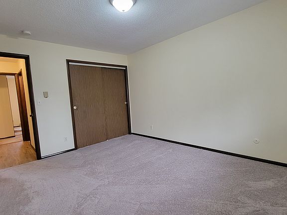 5th image of 3968 Anna Dr