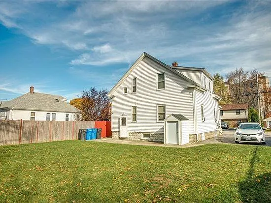 18 Greene Ave #2 — Photo 3