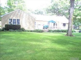 56 Country Club Rd, Bellport, NY 11713