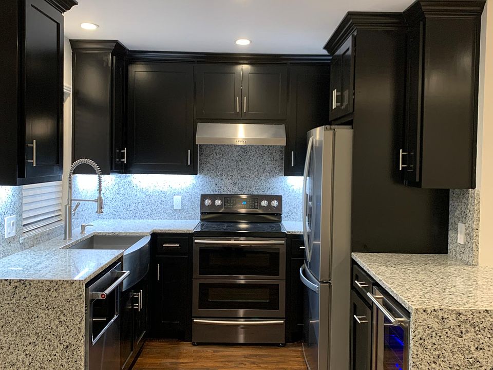 1st image of 5735 Gaston Ave APT 120