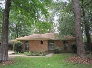 110 Chestnut St, Mandeville, LA 70471