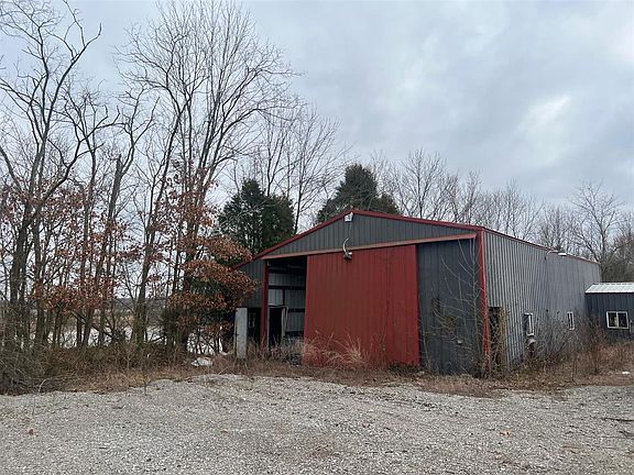 7945 Rochester Rd, Drakesboro, KY 42337 | MLS #RA20241062 | Zillow