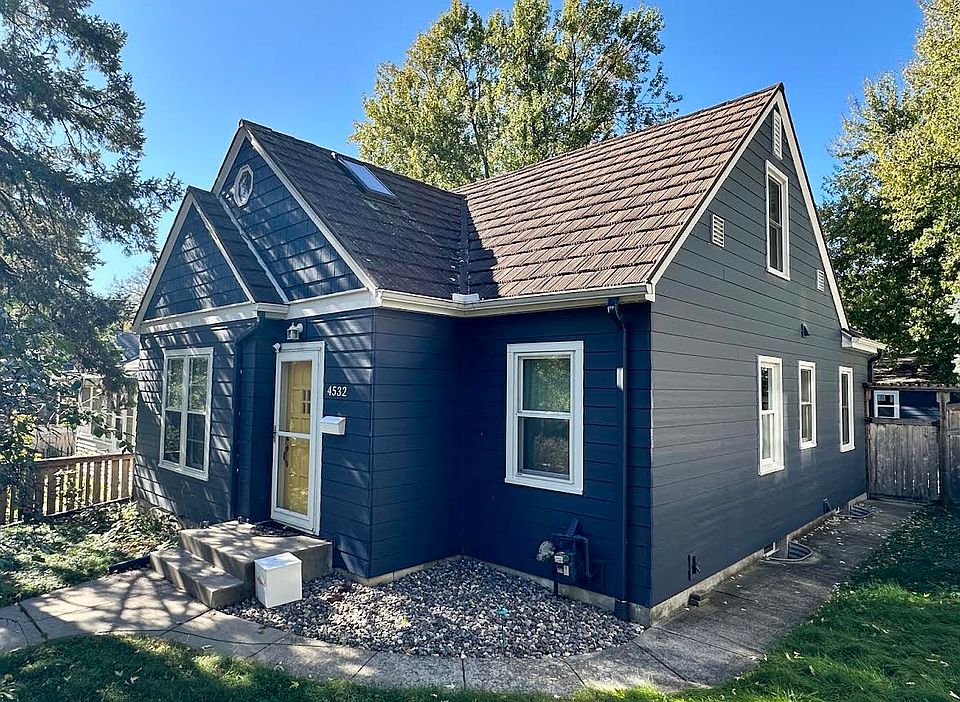 1st image of 4532 31st Ave S