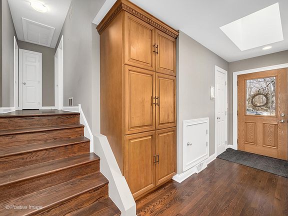 5th image of 6322 Wilshire Dr