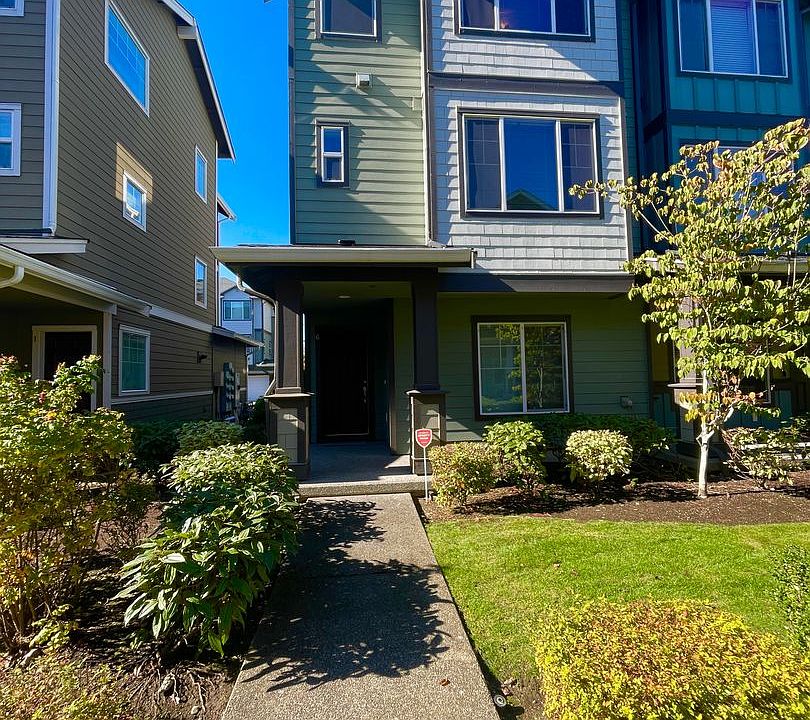 1st image of 13405 45th Dr SE Unit 6