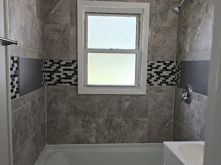 1011 Blakley Dr — Photo 8