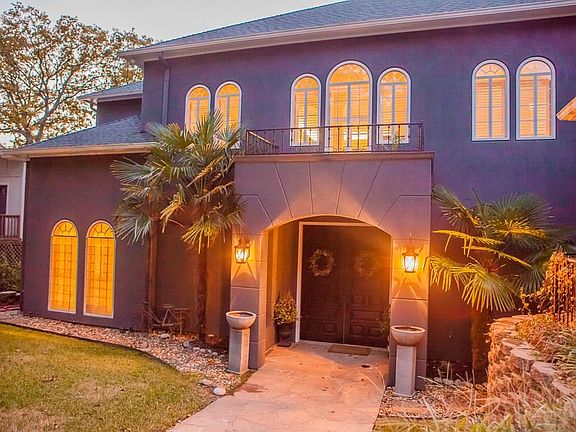 5th image of 540 Hideaway Ln E