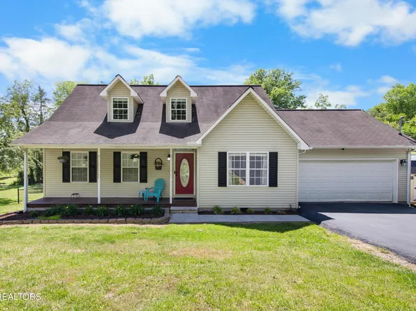 355 Eagle Bluff Rd, Jacksboro, TN 37757