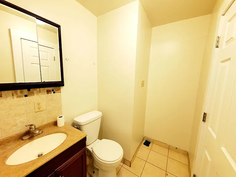 48 Everard — Photo 12
