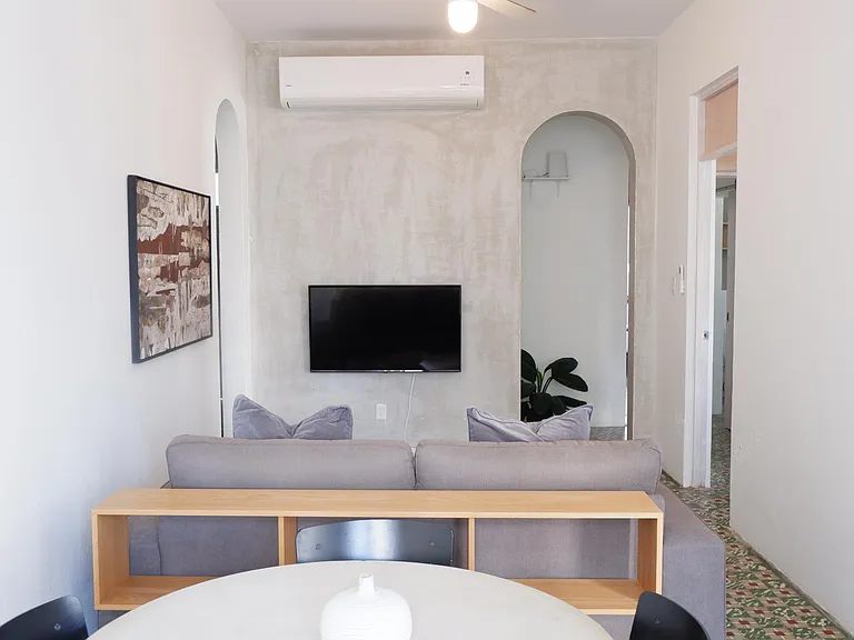 58 Calle Taft #3 — Photo 3