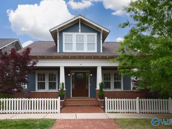 90 Hillcrest Ave NW, Huntsville, AL 35806