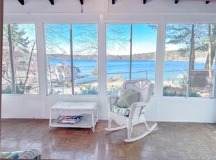 12 Green St, Ellington, CT 06029