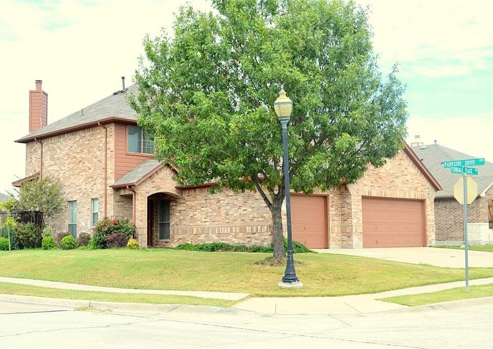1st image of 301 Ferndale Pl