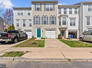 9 Sun Haven Pl, Riverside, NJ 08075