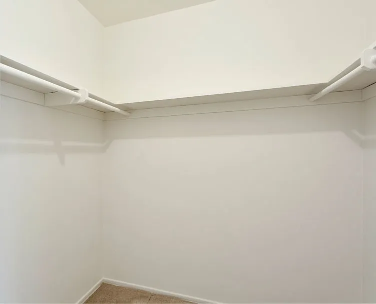 Studio, $1,895 — Photo 4