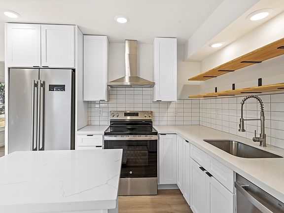 5th image of 3187 Big Ridge Rd