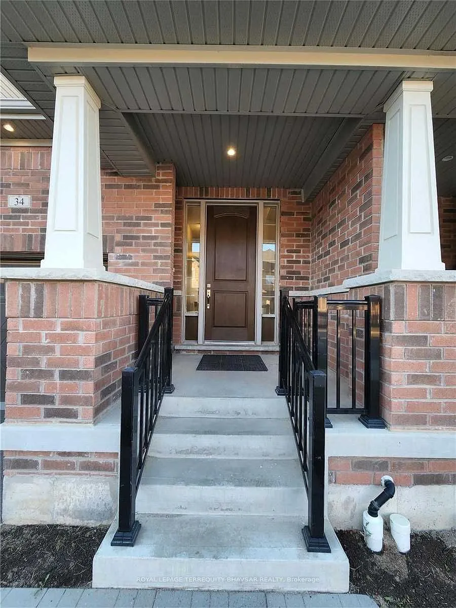 Building Photo - 34 Stonehill Ave