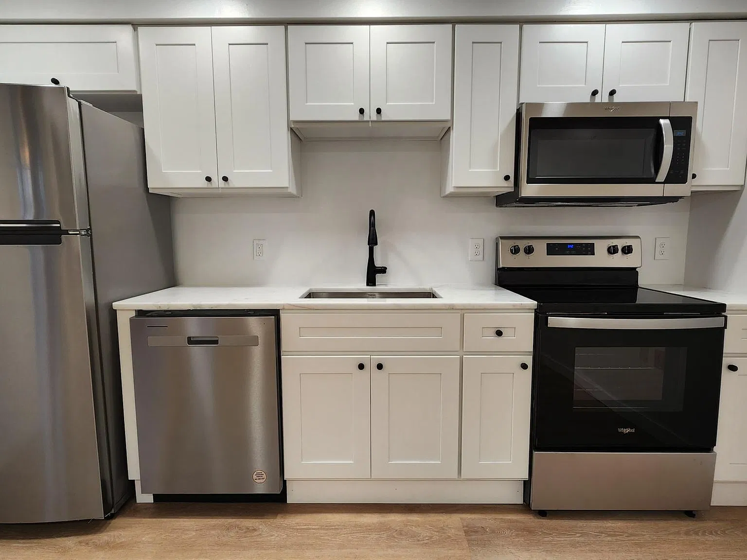 3 bed, 1250 sqft, $1,275 — Photo 3