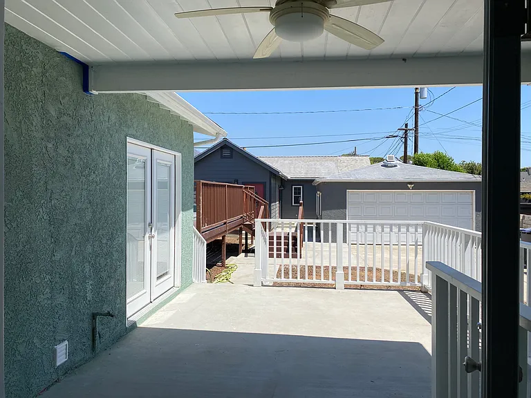 1712 N Lincoln St — Photo 12