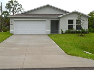 8201 Deland Ave, Fort Pierce, FL 34951