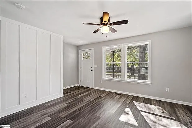 125 Dobbs St — Photo 4