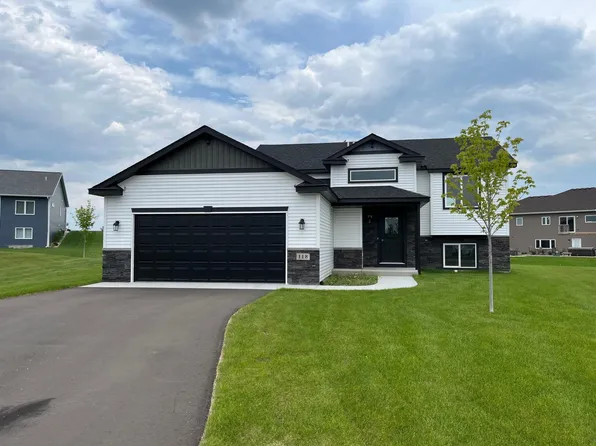 118 Collina Cir, Avon, MN 56310