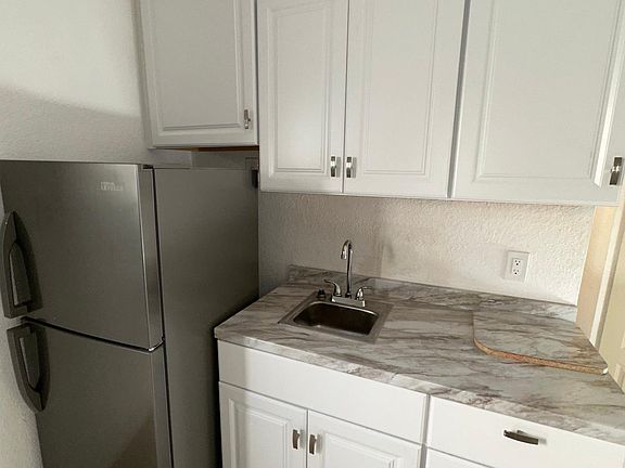 3rd image of 1745 NE 172nd St