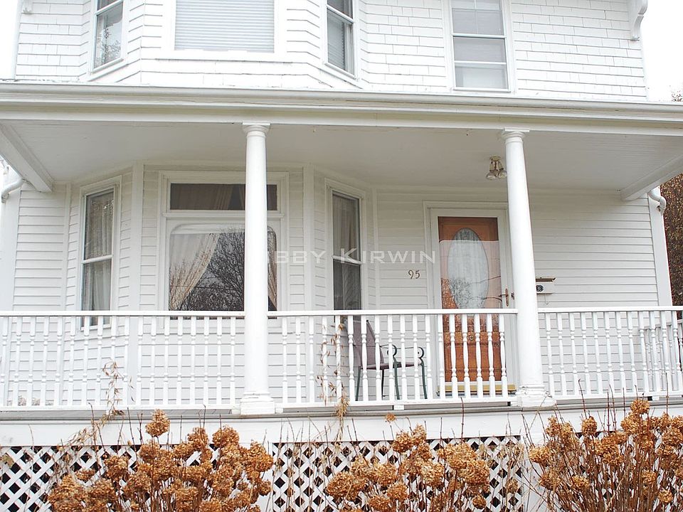 2nd image of 95 Roseneath Ave #House
