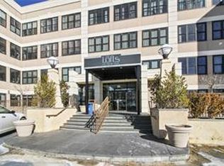 100 New Roc City Plz APT 211, New Rochelle, NY 10801