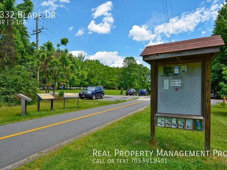 7332 Blade Dr — Photo 37