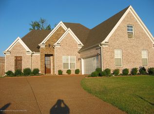 606 Cobblestone Ln, Hernando, MS 38632