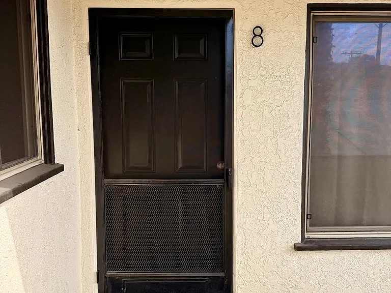 1101 E Grand Ave — Photo 20