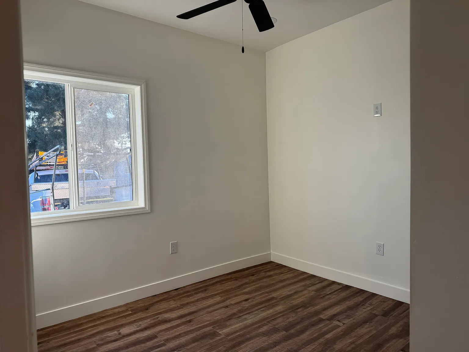 9548 Hampshire St — Photo 4